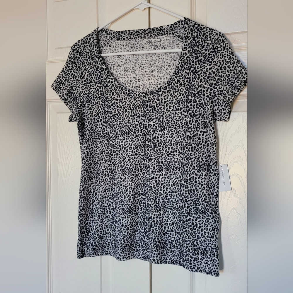 NWT Banana Republic White Leopard Cozy Slub Scoop
